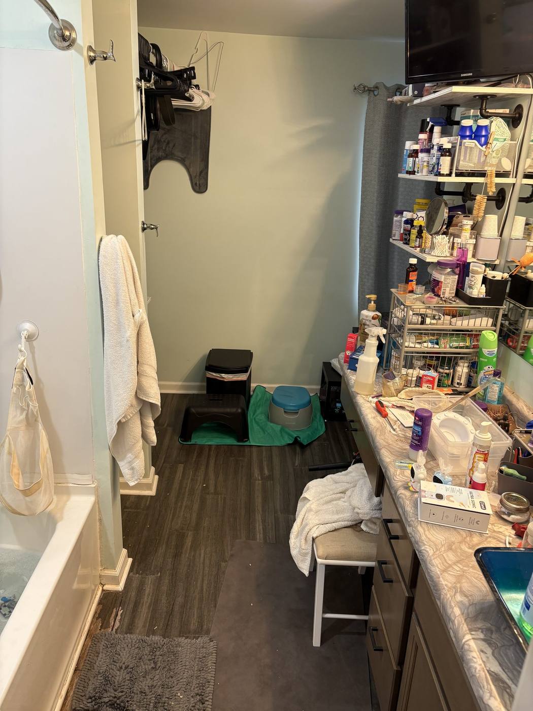 Before: Bathroom — 19776 Gilmer South Bend